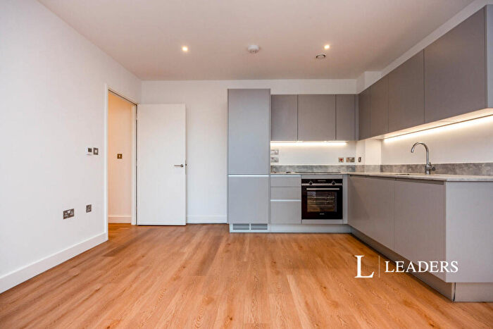 2 Bedroom Flat To Rent In Weyside Park, Catteshall Lane, Godalming, GU7