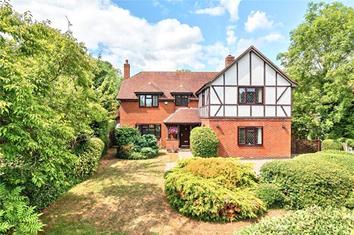 4 Bedroom Detached House For Sale In Eggington, Leighton Buzzard, Bedfordshire, LU7