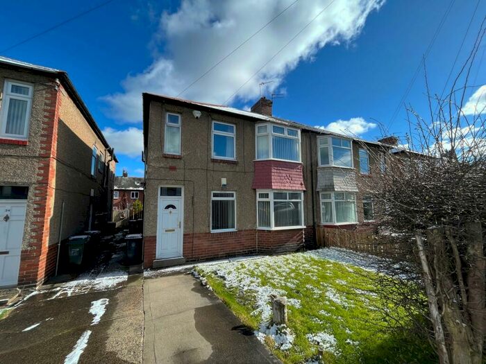 2 Bedroom Apartment To Rent In Mitford Gardens, Wideopen, NE13