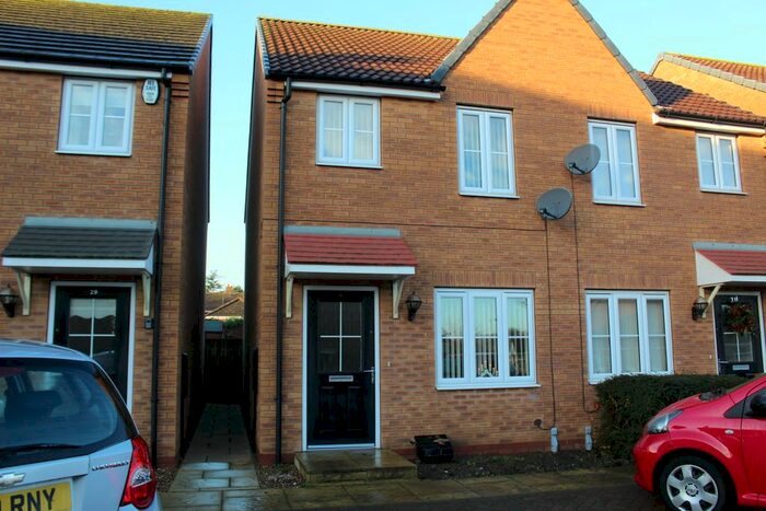 2 Bedroom Semi-Detached House To Rent In James Major Court, Cleethorpes DN35
