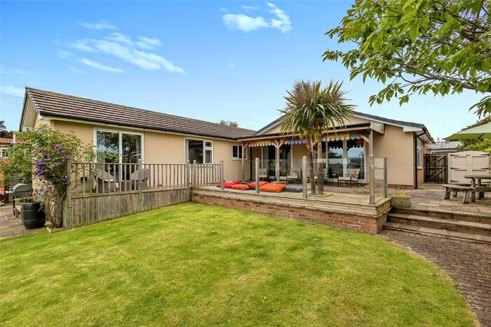 3 Bedroom Bungalow For Sale In Tanton Close, Seamer, North Yorkshire, TS9