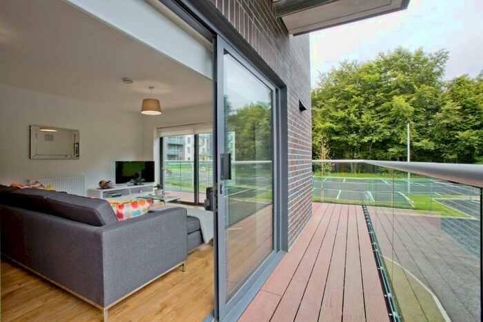 2 Bedroom Flat To Rent In Stoneywood Brae, Aberdeen, Aberdeenshire, AB21