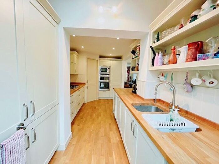 3 Bedroom Semi-detached House To Rent In Argyle Road, North Harrow, HA2