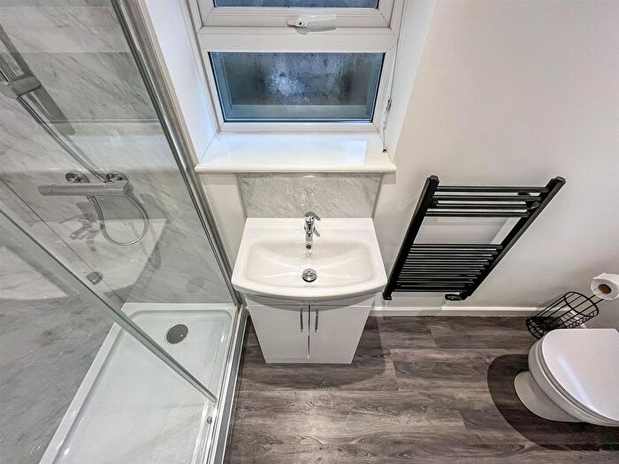 1 Bedroom Flat To Rent In New Market Street, Buxton, SK17