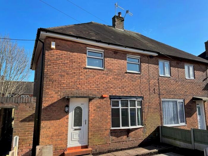3 Bedroom Semi-Detached House To Rent In Henderson Grove, Meir, Stoke-On-Trent, Staffordshire, ST3