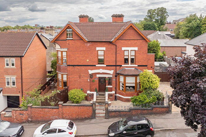 5 Bedroom Detached House For Sale In Kensington Road, Old Town, Barnsley, S75