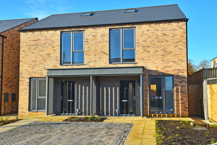 2 Bedroom Semi-Detached House To Rent In Lindley Mews, Harrogate, HG3