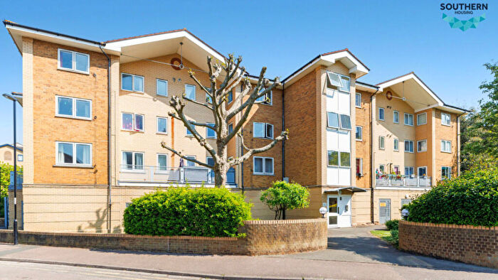 1 Bedroom Flat For Sale In Woburn Road, Croydon, Surrey, CR0