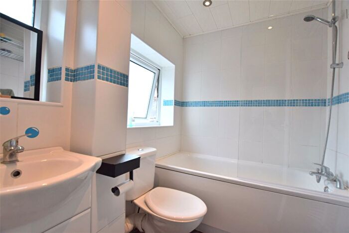 3 Bedroom Maisonette To Rent In Brinkburn Avenue, Gateshead, NE8