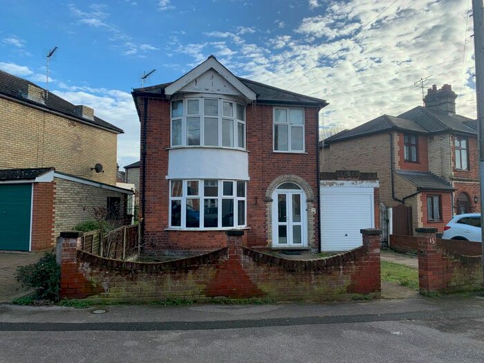 3 Bedroom Detached House To Rent In Elmhurst Drive, Ipswich, IP3