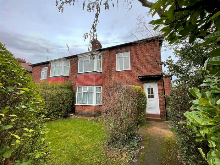 3 Bedroom Flat To Rent In Vicars Lane, Longbenton, NE7