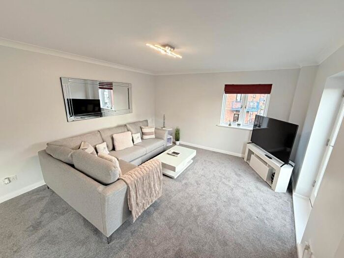 2 Bedroom Apartment To Rent In Langton's Wharf, LS2