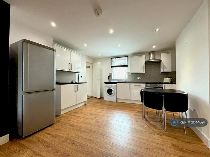 1 Bedroom Flat To Rent In Washington Road, Sheffield, S11