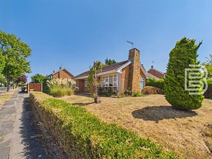 3 Bedroom Detached House For Sale In Staverton Leys, Rugby, CV22