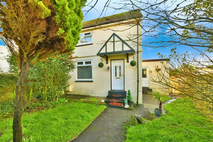 3 Bedroom Semi-Detached House For Sale In Carlton Villas, Hatt, Saltash, PL12