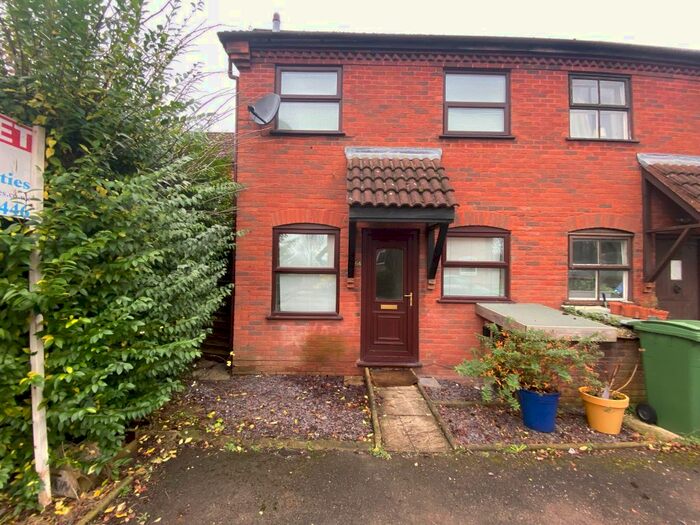 1 Bedroom End Of Terrace House To Rent In Charlton Place, Newbury, RG14