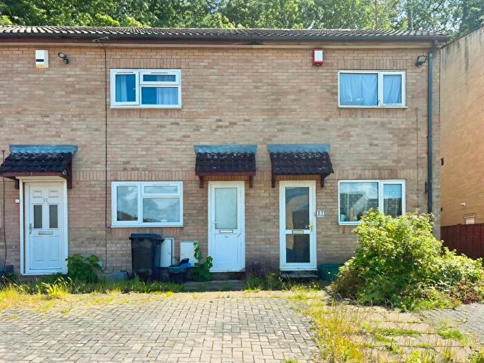 2 Bedroom Terraced House To Rent In Lawrence Weston Road - Lawrence Weston, BS11
