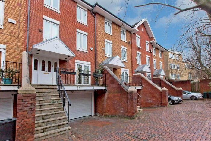 5 Bedroom Terraced House To Rent In Victoria Rise, Hilgrove Road, Swiss Cottage, London, NW6