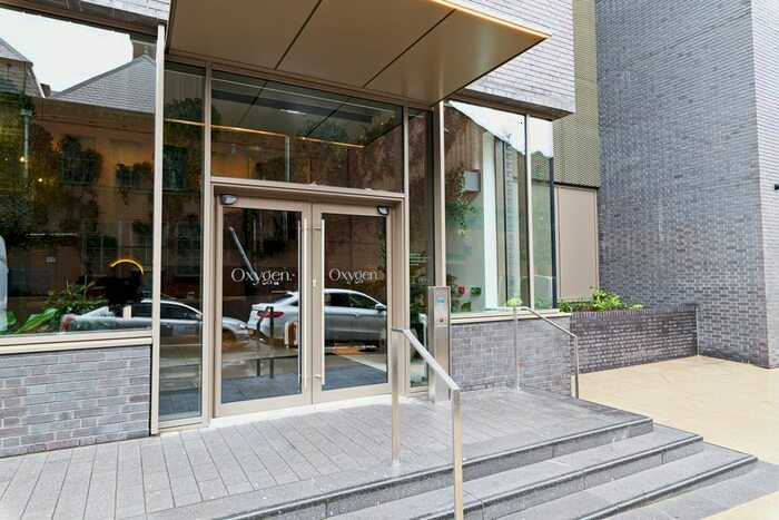 2 Bedroom Flat For Sale In Oxygen Tower, Store Street, Manchester, M1
