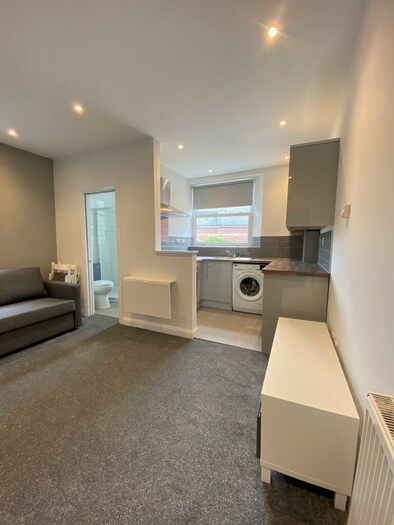 1 Bedroom Flat To Rent In Flat, Faulkner Road, NP20