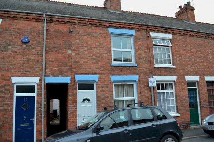 2 Bedroom Property To Rent In Hastings Street, Loughborough, LE11