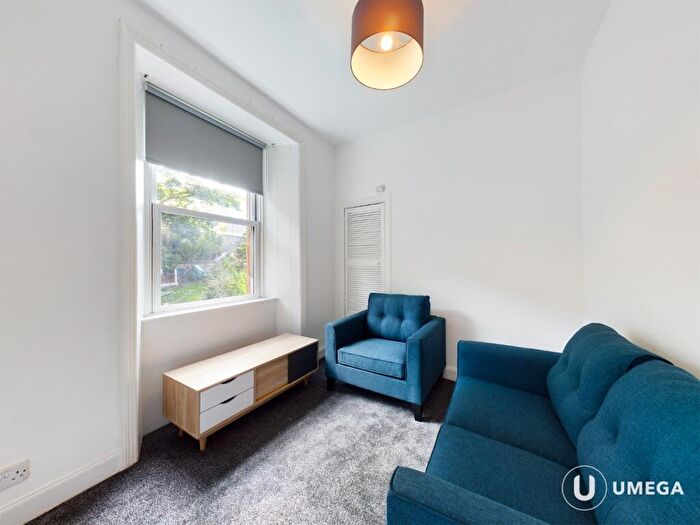 3 Bedroom Apartment To Rent In Parsons Green Terrace, Meadowbank, Edinburgh, EH8