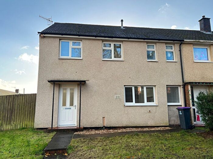3 Bedroom End Of Terrace House To Rent In Maendy Place, Pontnewydd, NP44