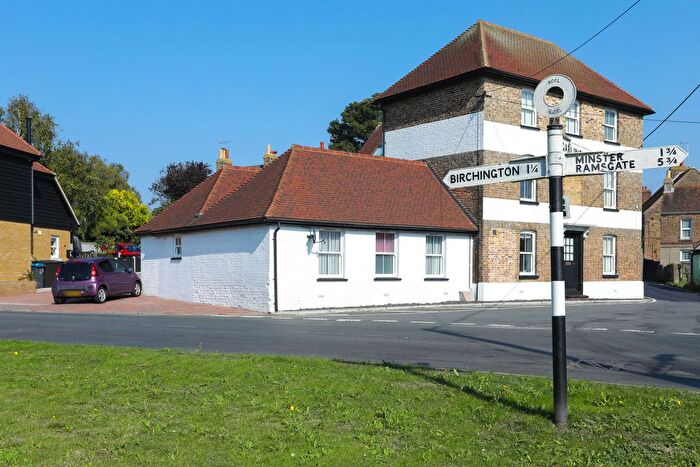 2 Bedroom Bungalow For Sale In Sceptre Court, Birchington, CT7