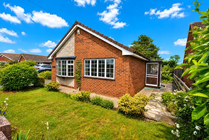 3 Bedroom Detached Bungalow For Sale In Elm Drive, Finningley, Doncaster, DN9