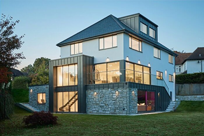 6 Bedroom Detached House To Rent In Claremont Gardens, Tunbridge Wells, TN2