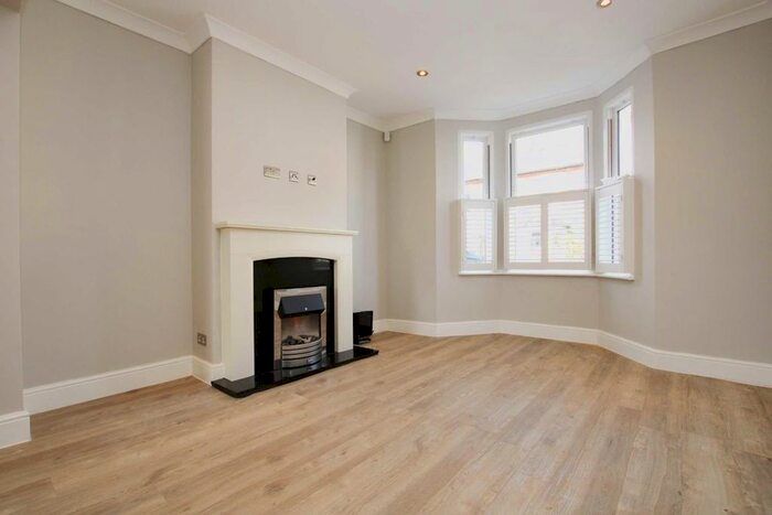 3 Bedroom Terraced House To Rent In Nottingham Road, Isleworth, TW7