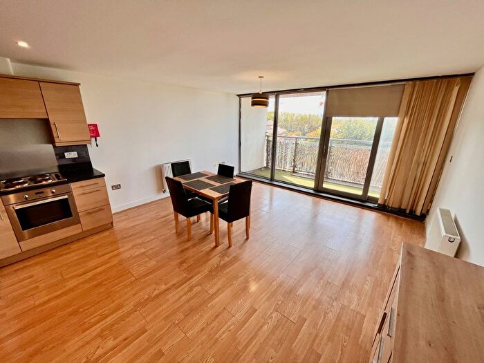 1 Bedroom Flat To Rent In Highbridge Road, Barking, London, IG11