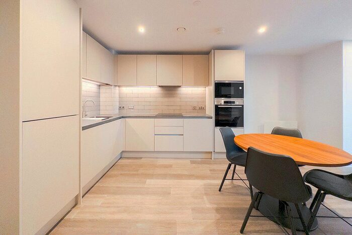 1 Bedroom Flat To Rent In High Definition, Block A, Red, Mediacityuk, M50