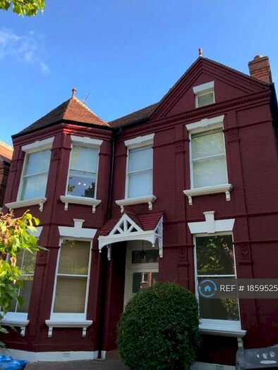 2 Bedroom Flat To Rent In Dartmouth Road, London, NW2