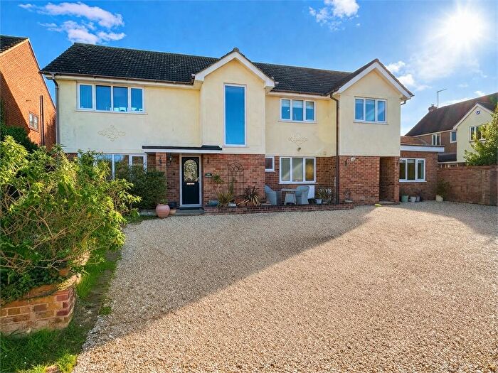 6 Bedroom Detached House For Sale In Old Wickford Road, South Woodham Ferrers, South Woodham Ferrers, Chelmsford., CM3