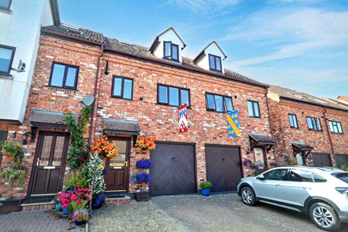 3 Bedroom Town House For Sale In King Johns Court, Tewkesbury, Gloucestershire, GL20