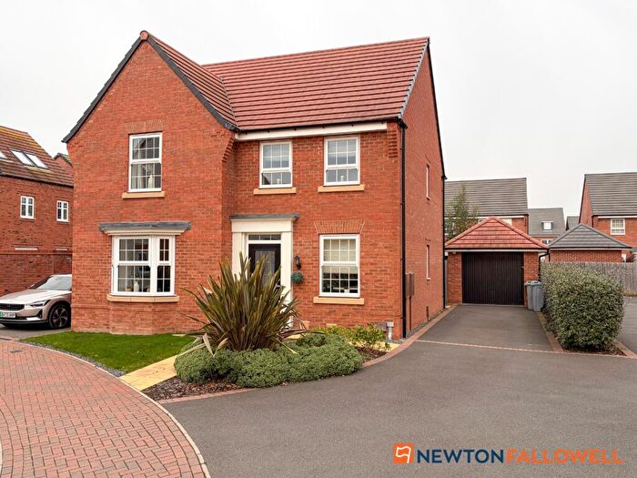 4 Bedroom Detached House For Sale In Whittle Way, Fernwood, NG24