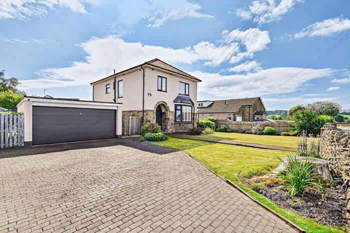 4 Bedroom Detached House For Sale In Ormerod Street, Worsthorne, BB10