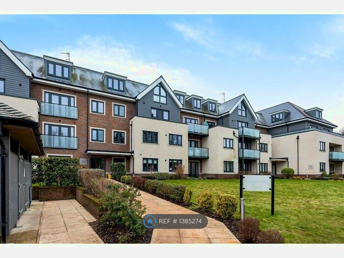 1 Bedroom Flat To Rent In Lansdowne Place, Taplow, Maidenhead, SL6
