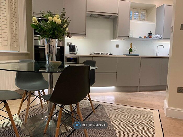 2 Bedroom Flat To Rent In Parsons Green, London, SW6