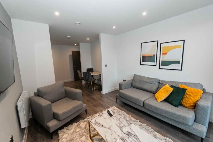 2 Bedroom Apartment To Rent In Parliament Square, Liverpool, Merseyside, L1