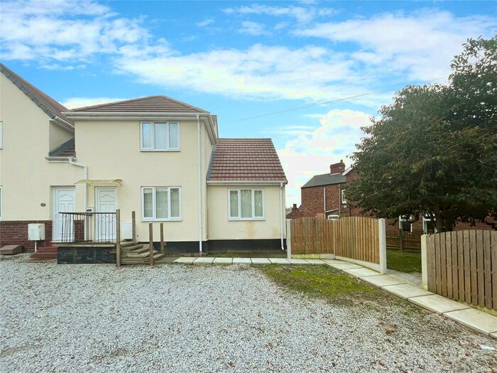 2 Bedroom Semi-Detached House To Rent In South Avenue, Bawtry, Doncaster, South Yorkshire, DN10