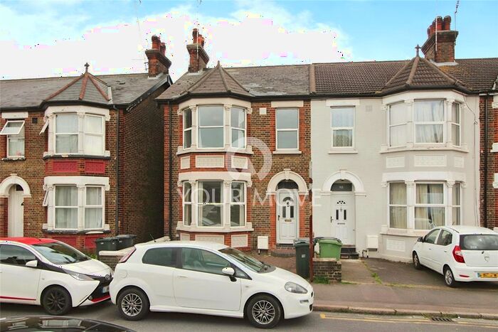 3 Bedroom Semi-Detached House To Rent In Priory Road, Dartford, DA1
