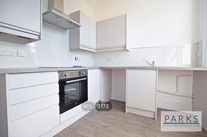 1 Bedroom Flat To Rent In Leopold Road, Brighton, BN1