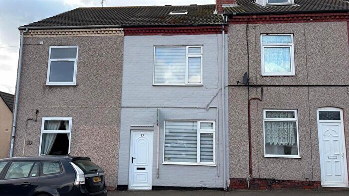3 Bedroom Terraced House For Sale In Park Lane, Nottingham, NG16