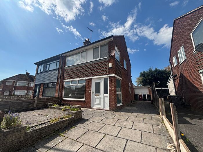 3 Bedroom Semi Detached House For Sale In Highcroft Avenue, Bispham, FY2