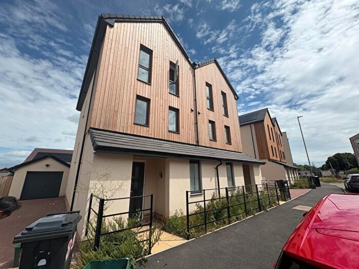 5 Bedroom House To Rent In Clover Way, Stoke Gifford, BS34
