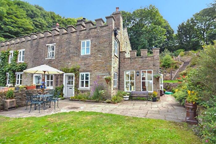 3 Bedroom End Of Terrace House For Sale In Turret Cottages, Windmill Lane, Kerridge, SK10