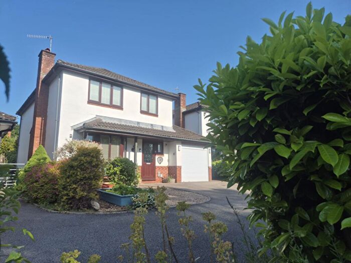 3 Bedroom Detached House For Sale In Plas Derwen Close, Abergavenny, NP7