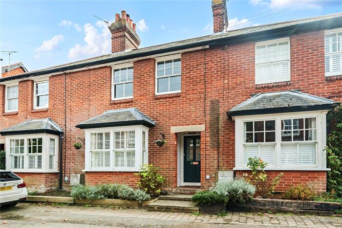 4 Bedroom Terraced House For Sale In Northfield, Witley, Godalming, Surrey, GU8